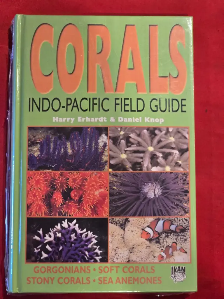 Corals indo-Pacific Field Guide