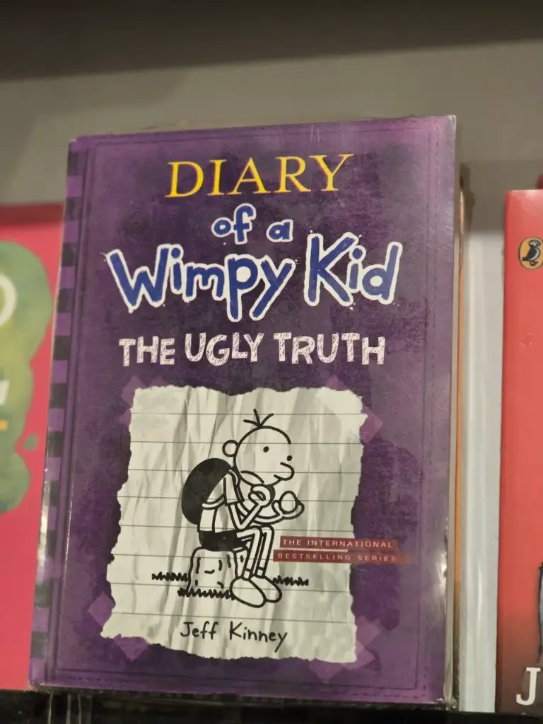 Diary of a Wimpy Kid : the ugly truth